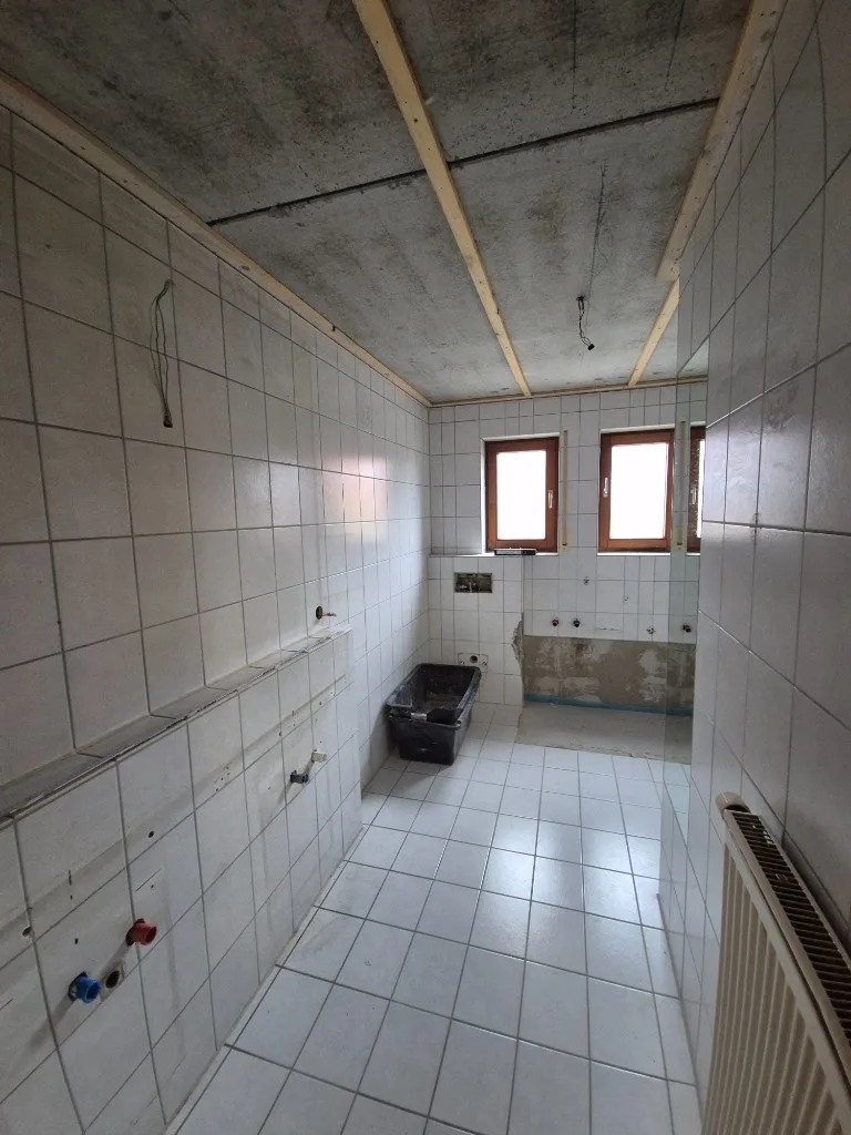Badezimmer vor der Sanierung